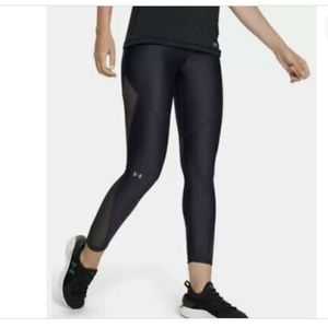 UNDER ARMOUR WOMEN'S HEATGEAR MESH ANKLE CROP LEGGINGS - BLACK - Style #1318408